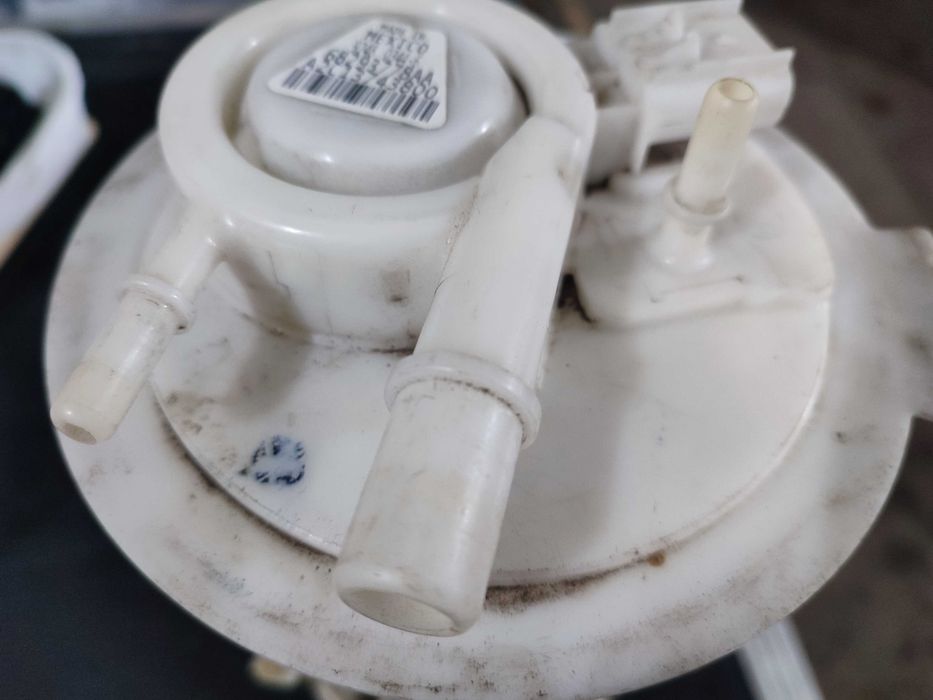 Паливний насос Jeep Cherokee