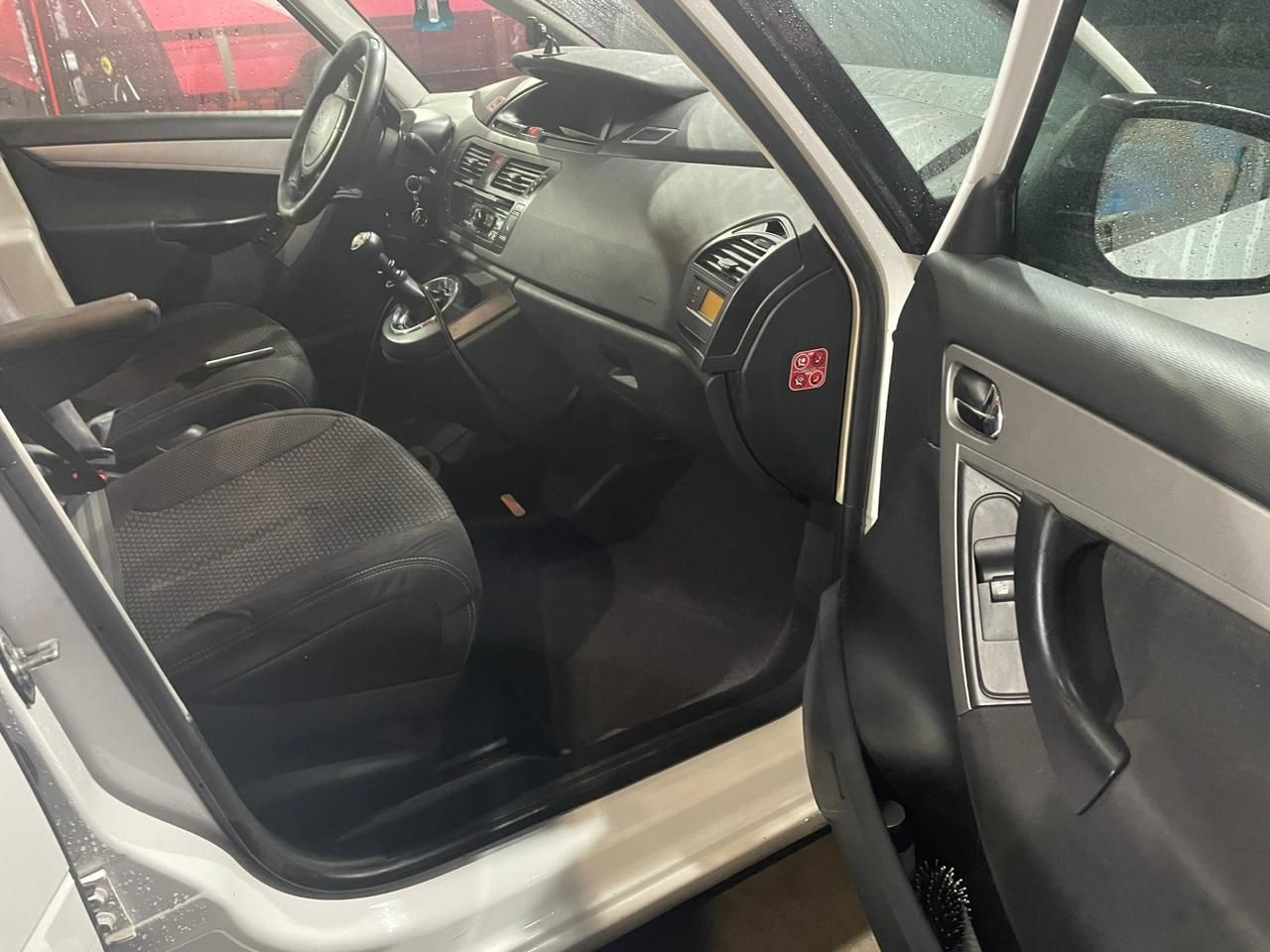 Citroën C4 Grand Picasso 2010 1.6 diesel