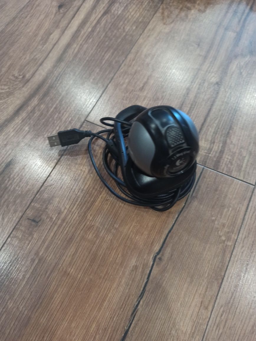 Веб-камера Logitech