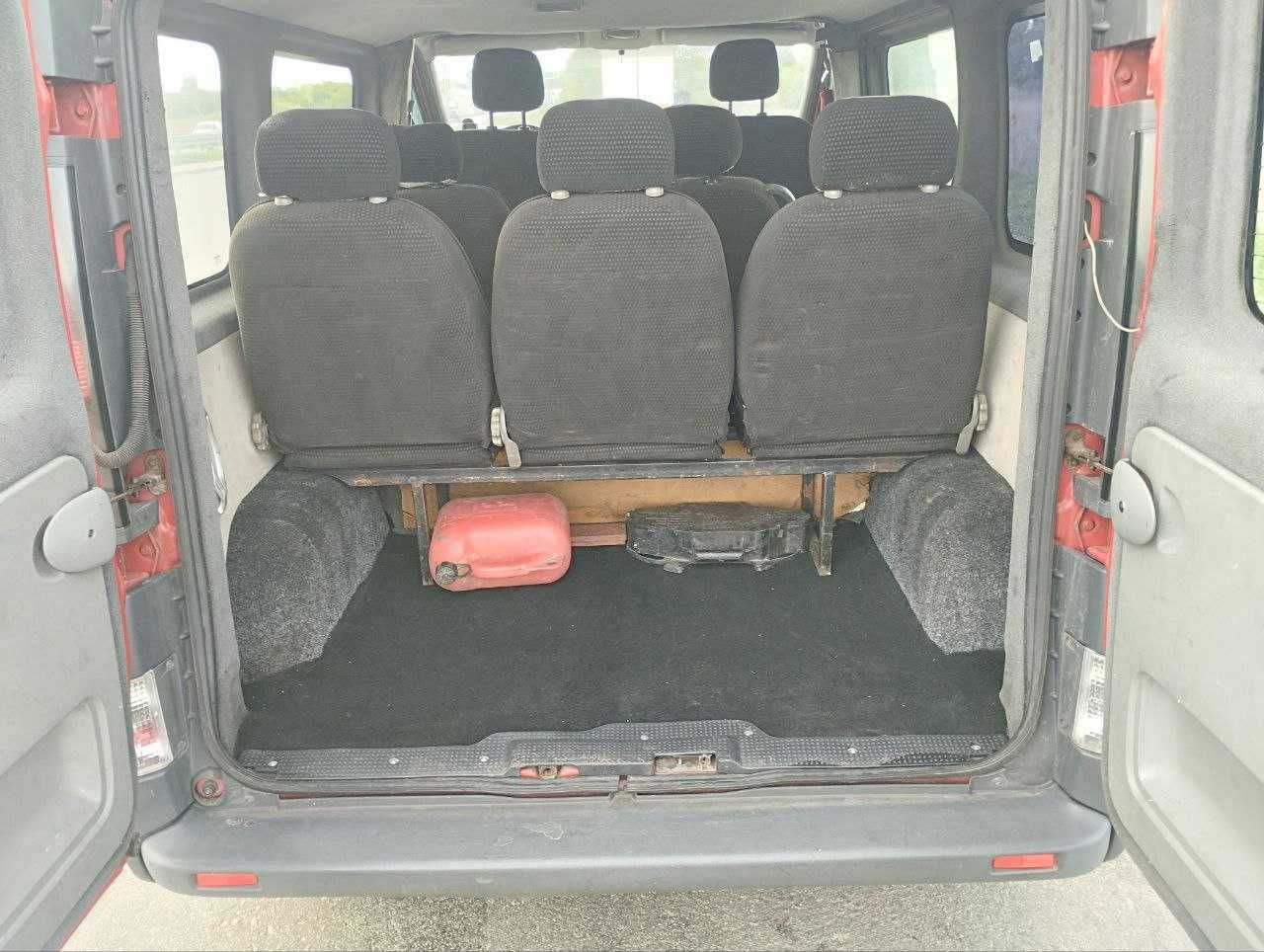 Opel vivaro 2003