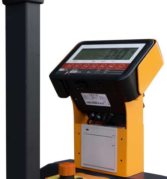 Porta paletes completamente Eléctrico c/ Balança Cap:1500kg