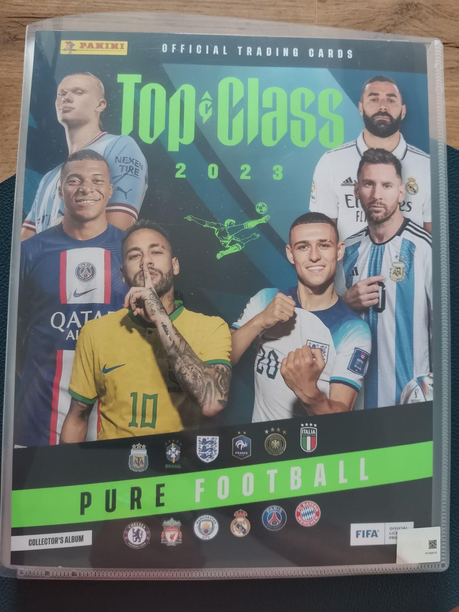 Karty piłkarskie panini Top Class 2023