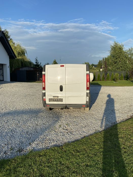 Sprzedam vivaro 2.0 114KM 2014 rok