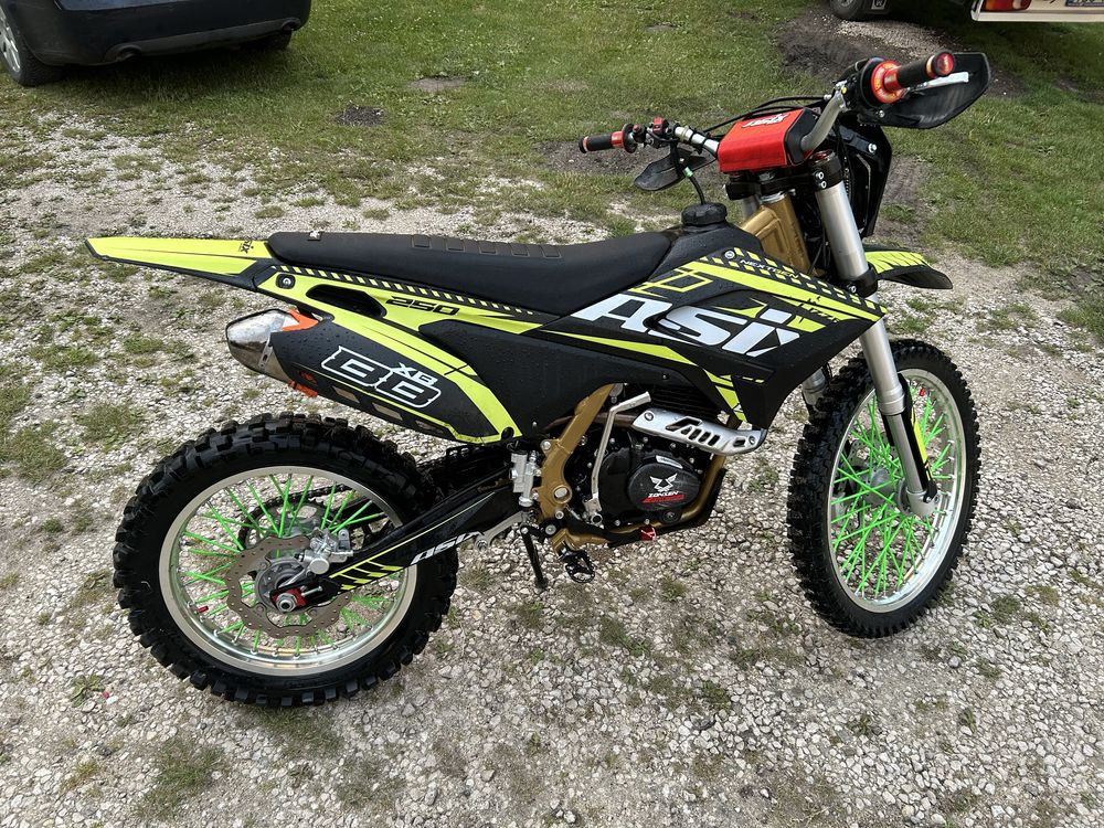 Cross Asix xb88 250cc 2025r led! 56mth stan bdb
