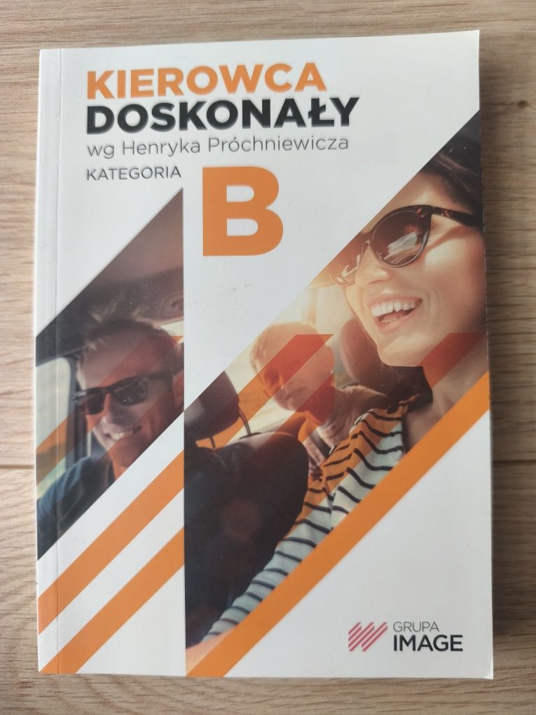 Książka do nauki na prawo jazdy kat B