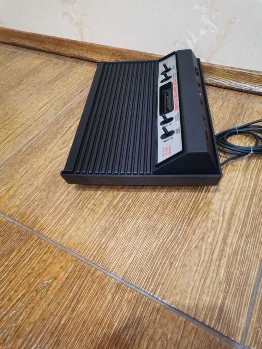 Приставка игровая Atari 2600