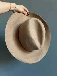Женская шерстяная шляпа от PARFOIS