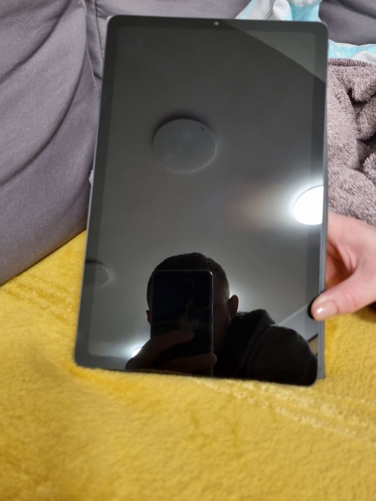 Tablet Samsung Galaxy Tab S6 Sm-619  perfekcyjny stan