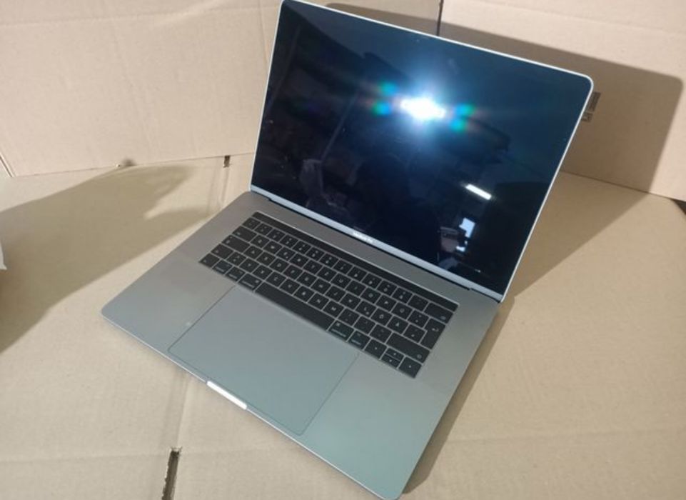 Macbook pro 14,3 polegadas 1Tb