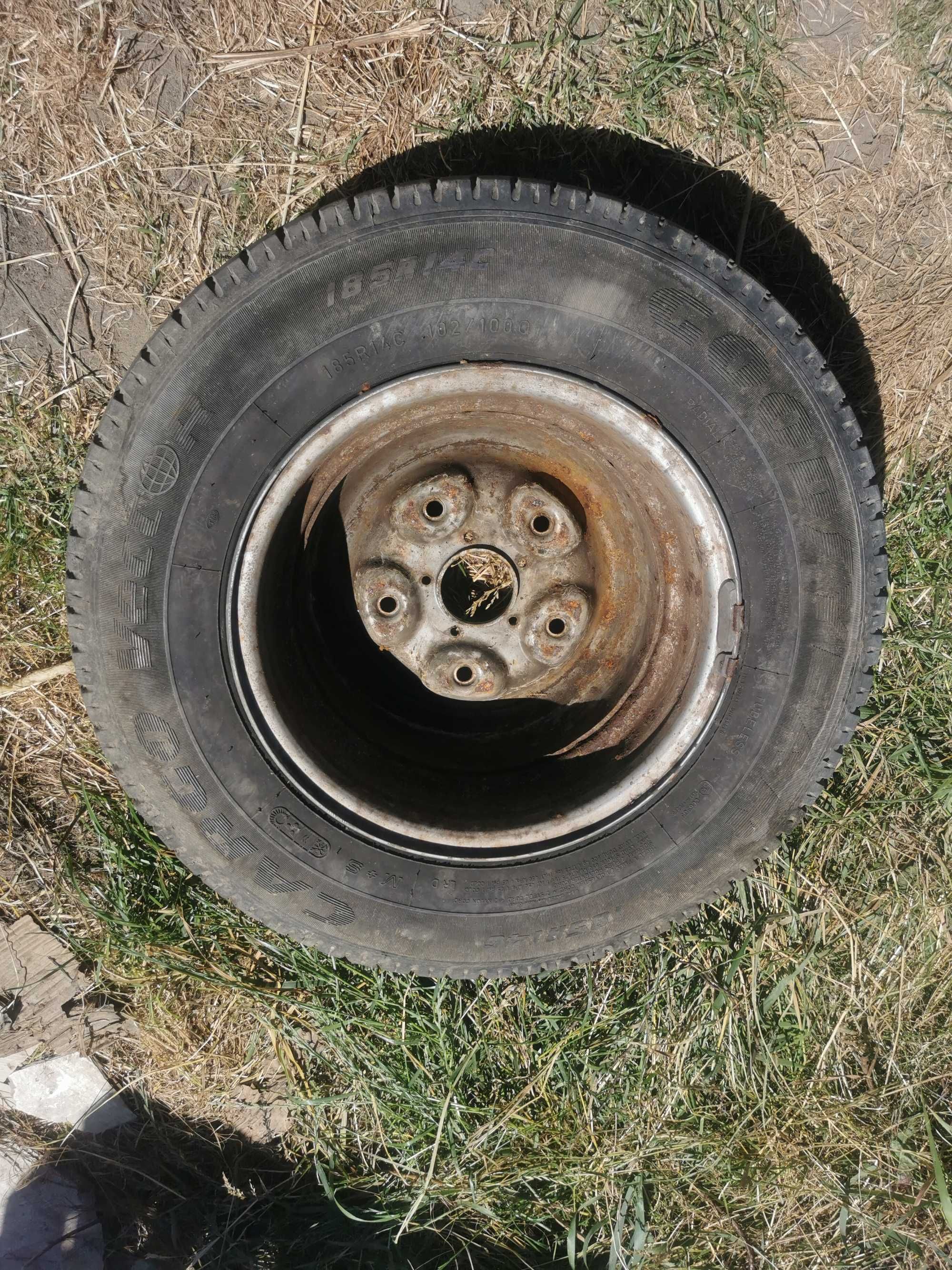 Felgi z oponami 185R 14C