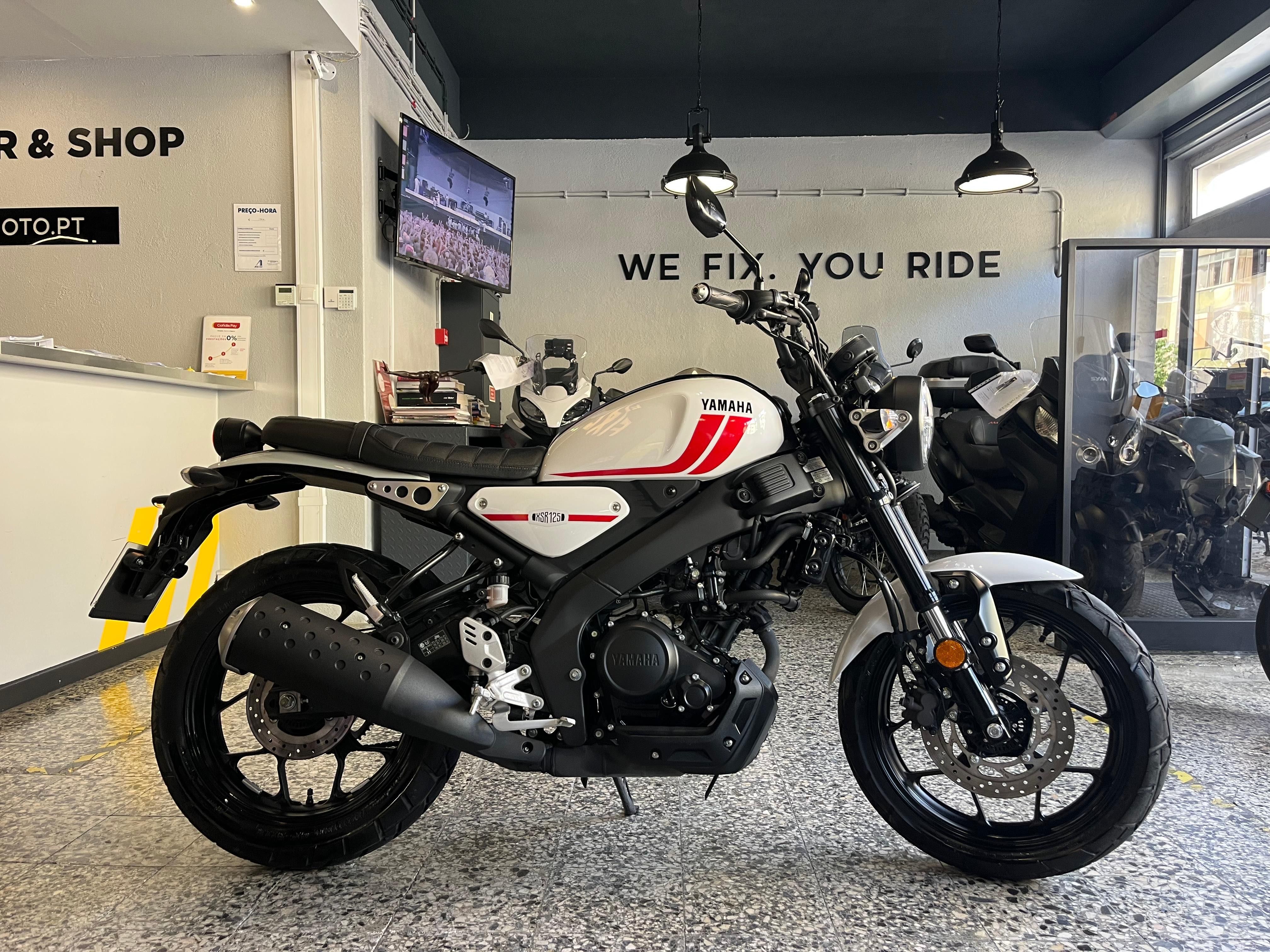 Yamaha XSR 125 de 10/2024 Como Nova 3462 Kms Garantia Yamaha