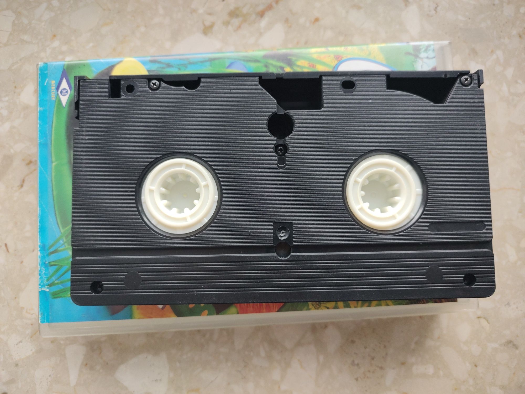 Film Calineczka vhs