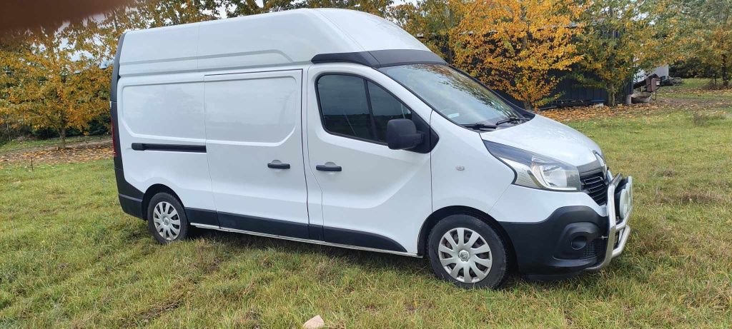 Renault Trafic wysoki 2016 diesel