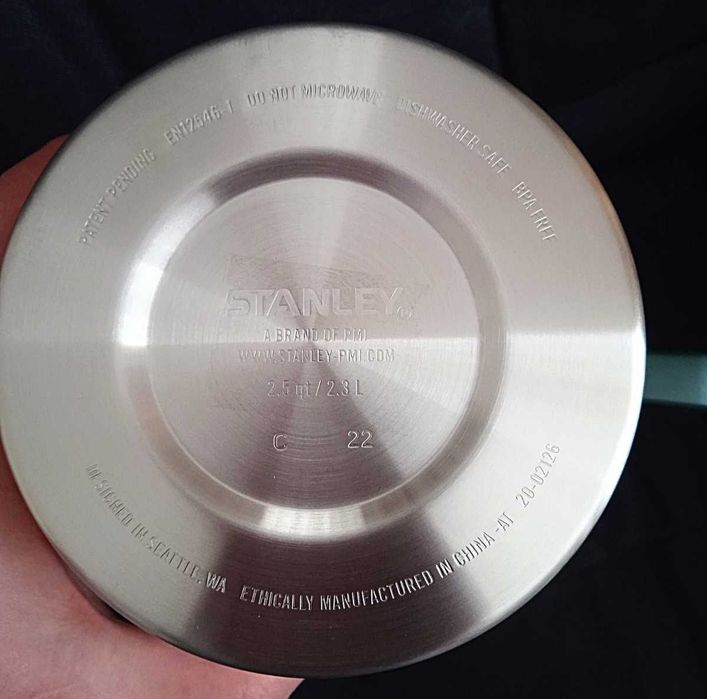 Термос Stanley. З США. Оригінал. Новий. Утримує тепло 2 дні