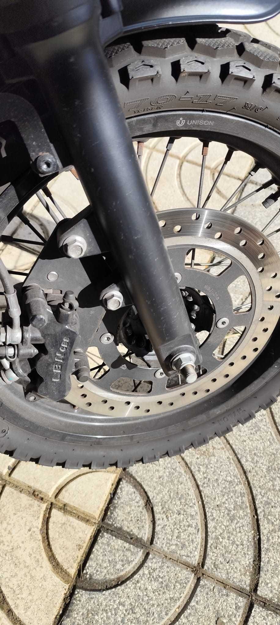 Bullit / Bluroc Legend 125cc