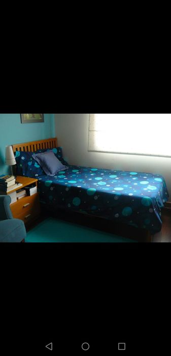Quarto estúdio com cama de solteiro