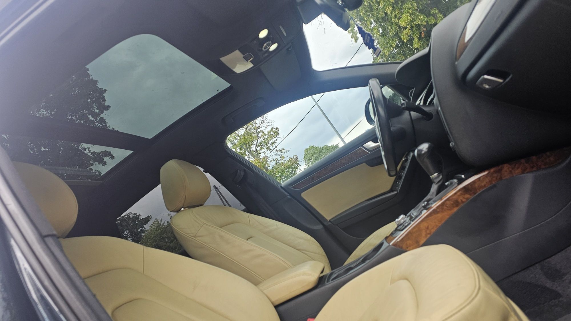 Audi A4 B8 2.0 TDI kombi hak automat skóry  webasto