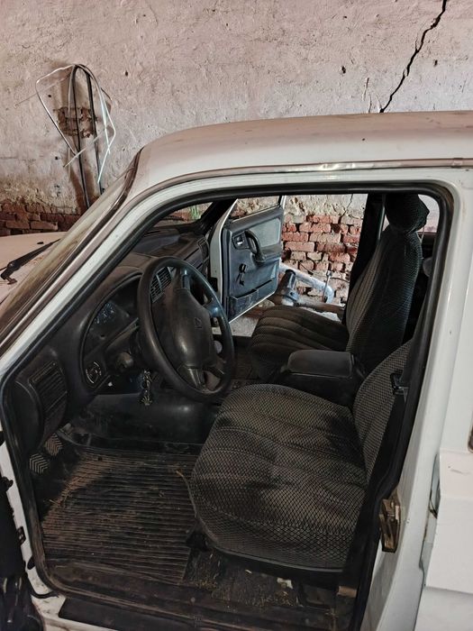 Продам волгу3110