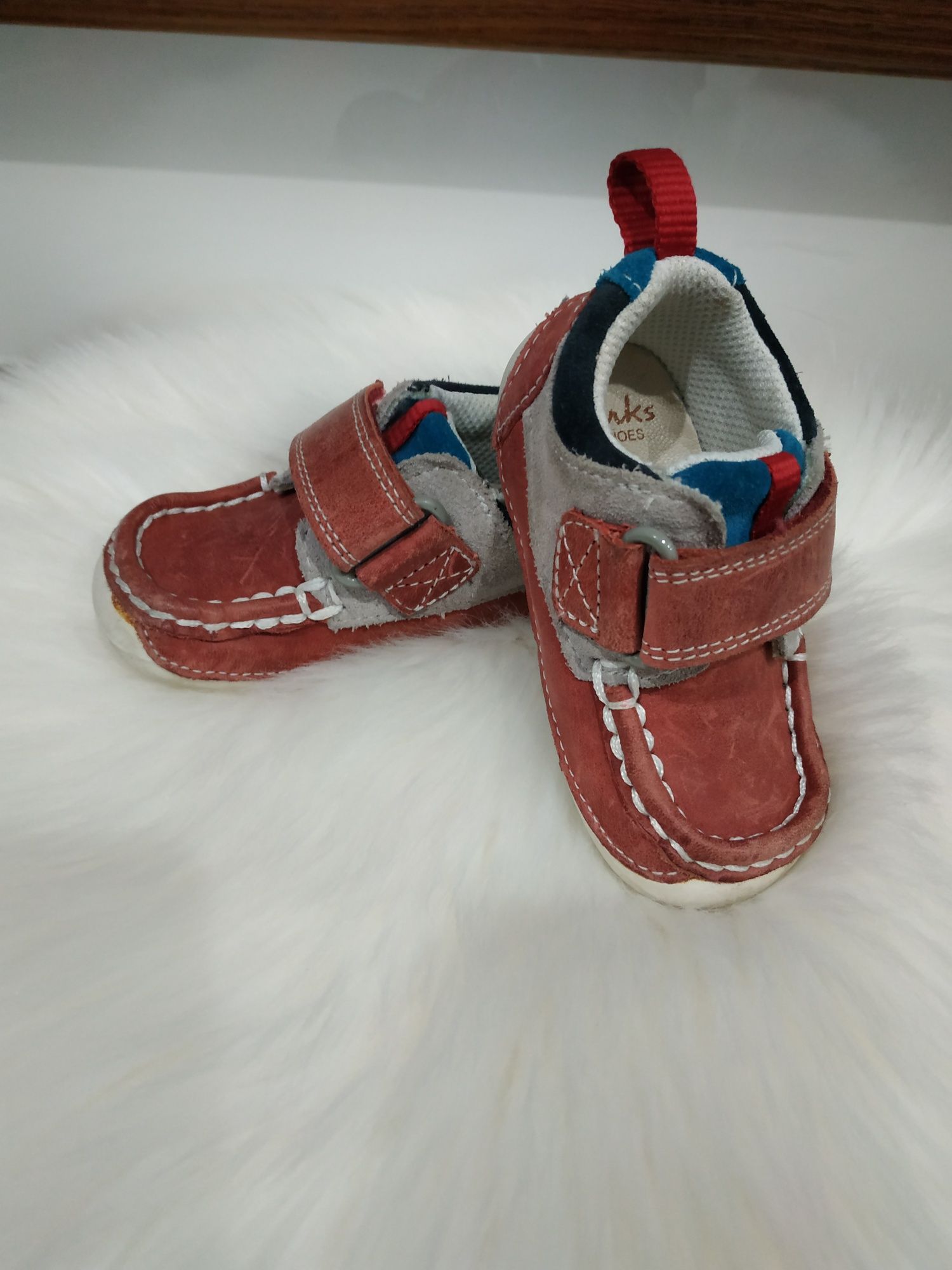 Buciki mokasyny dziecięce Clarks r.19