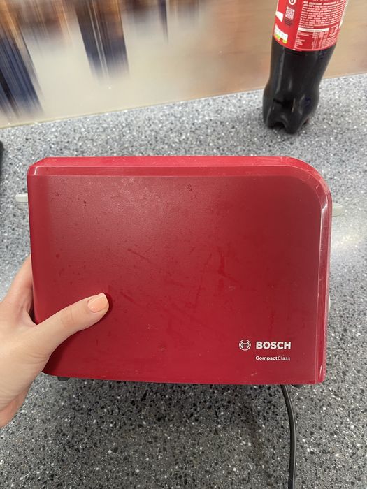 Тостер Bosch червоний