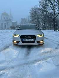 Audi a4b8 2,0TDI срочная продажа
