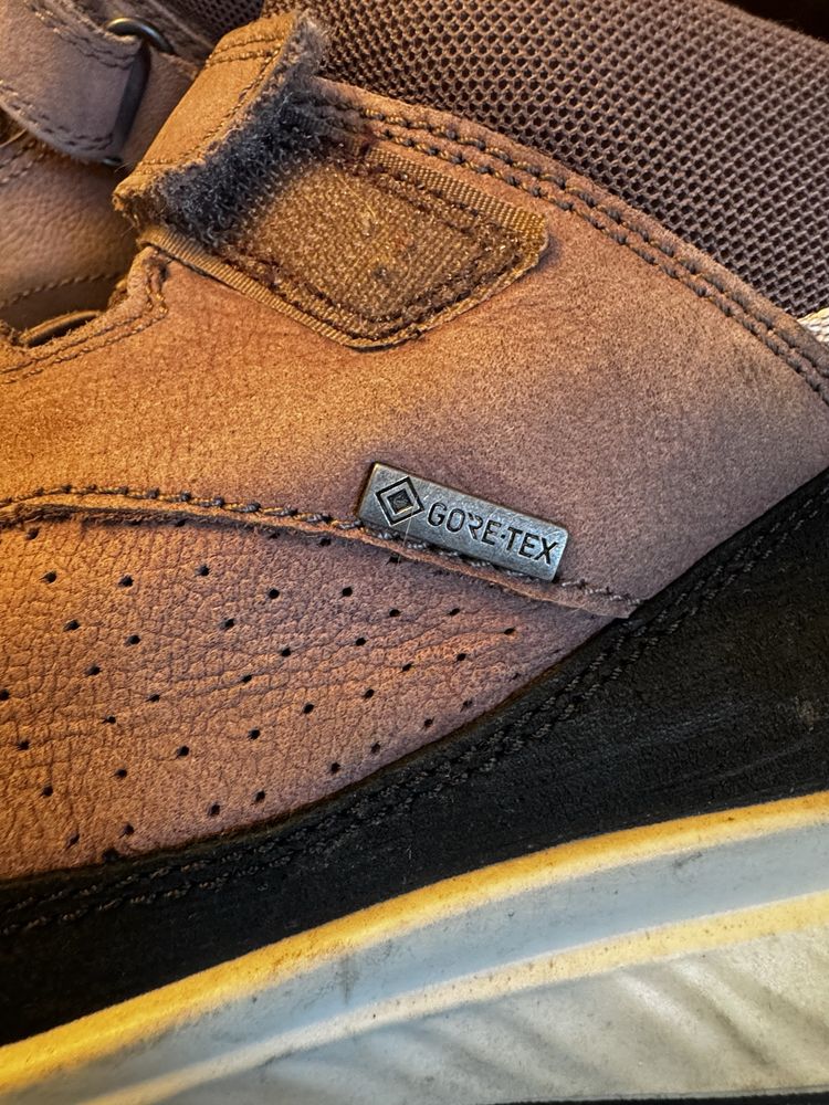 Śniegowce ECCO goretex dziewczynka 35 super stan Exostrike GTX