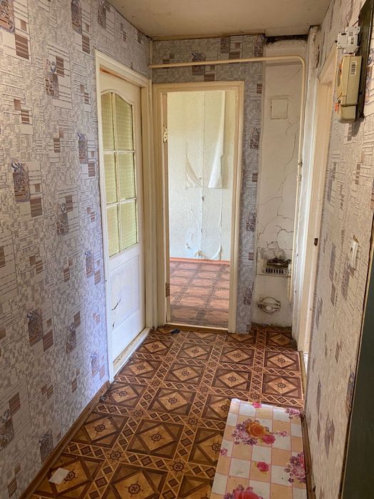 Продам двокімнатну квартиру