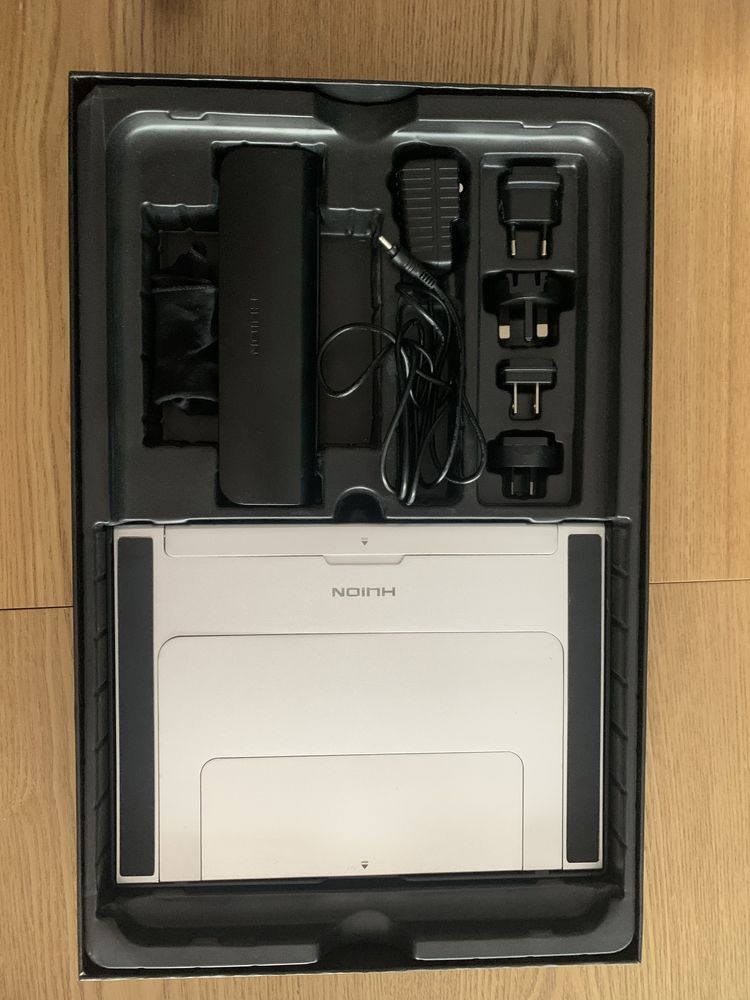 Mesa de Desenho Huion GT156 V2