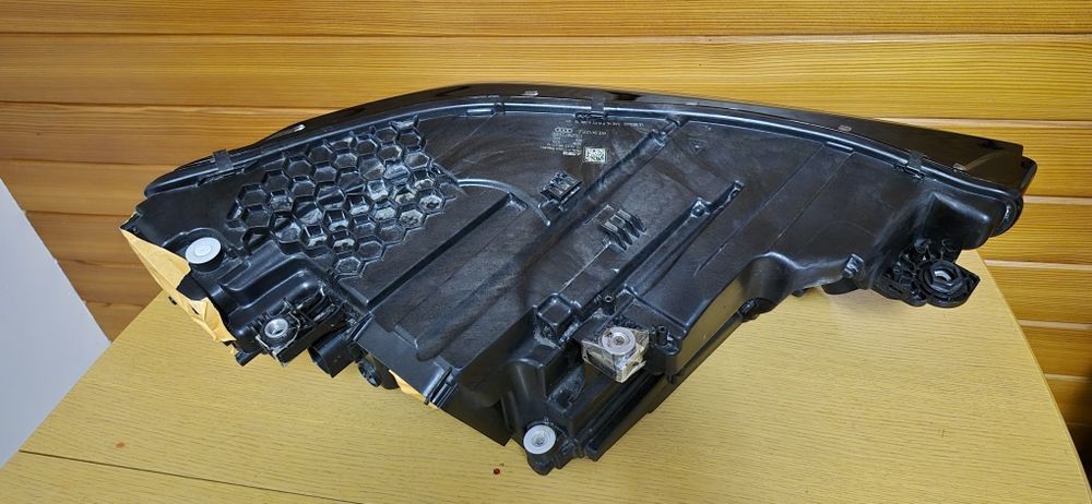 Audi E-Tron, Q8 Etron. Фара ліва USA. 4KE941035B.4KE941035E