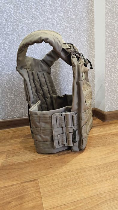 Жилет чоловічий швидкий скид берці талани рюкзак рпс черевики