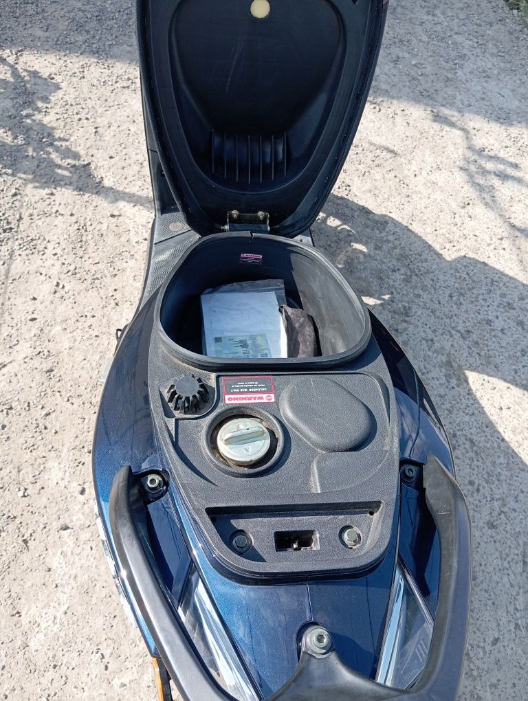 Продам скутер 80куб.