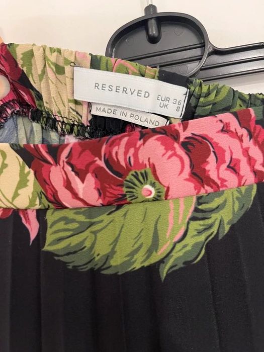 Spódnica boho w kwiaty Reserved S