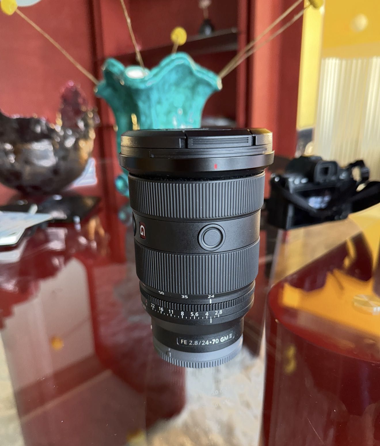 Sprzedam obiektyw Sony 2.8 24-70 GM II - jak nowy, użyty raz