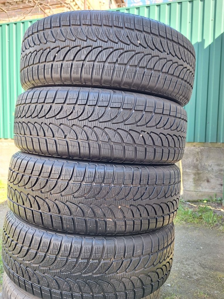 Зимній BRIDGESTONE 235 60 18 протектор 90% 2023рік