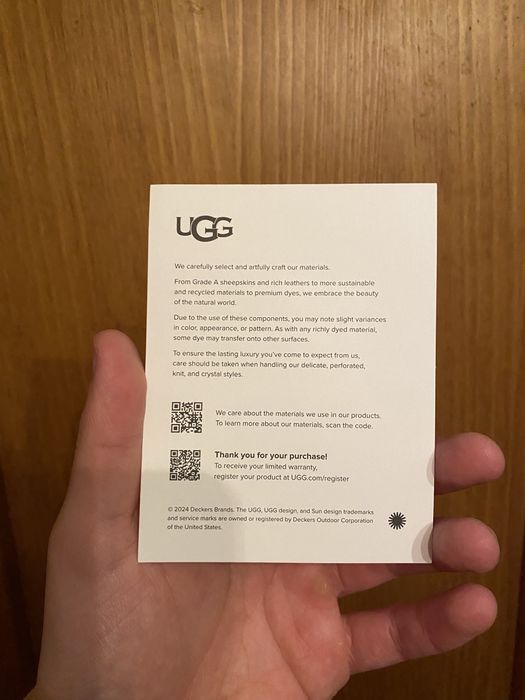 Botas UGG Lowmel Sand