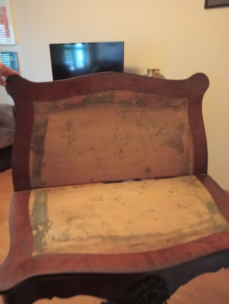 Mesa de jogo antiguidade oportunidade!