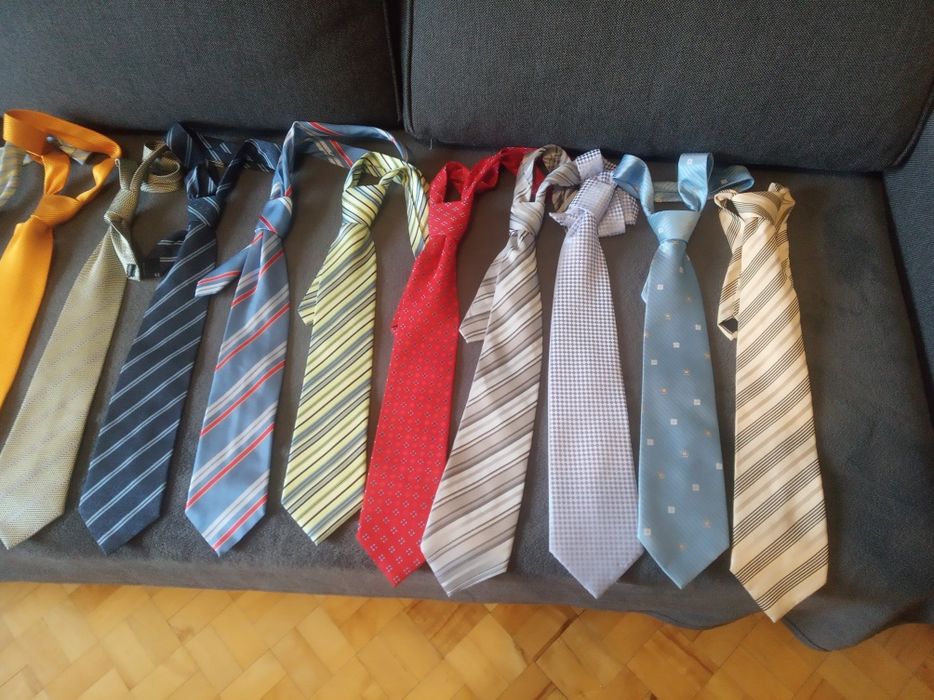 Nie 1 krawat a 16 krawatów