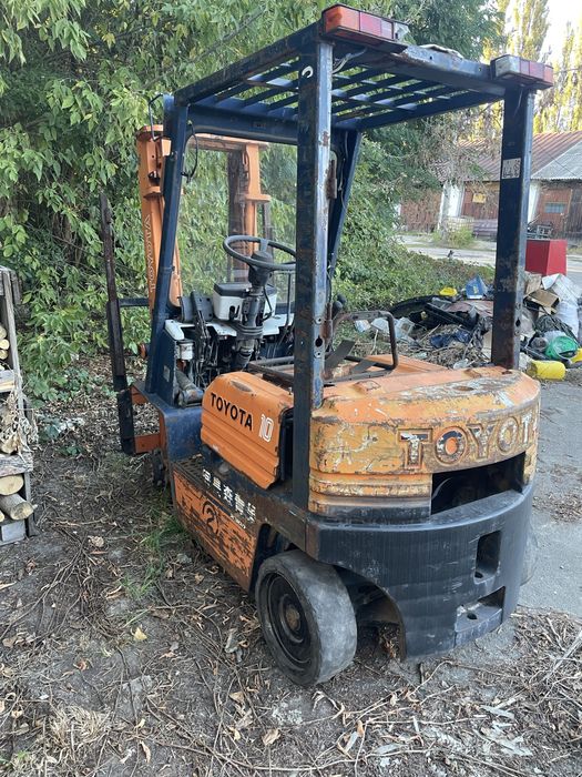 Навантажувач  TOYOTA FG15