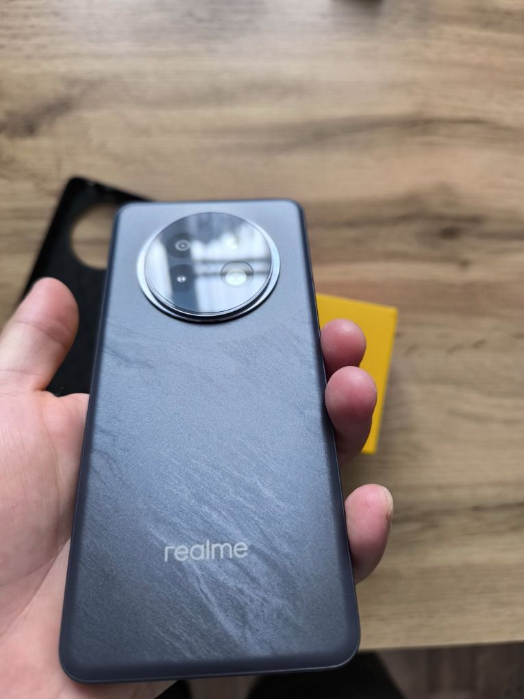 Realme 13 Plus 8/256 Глобальна версія
