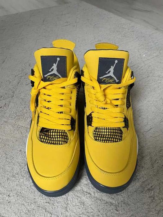 Air Jordan 4 retro tour yellow R.41