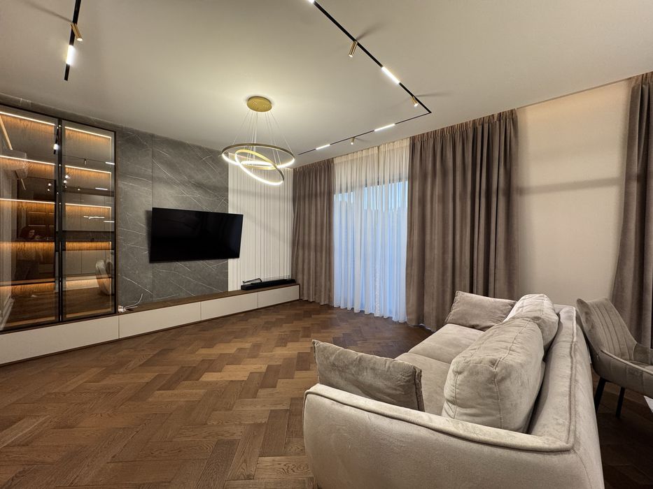 Оренда таунхаусу в клубному містечку Sherwood