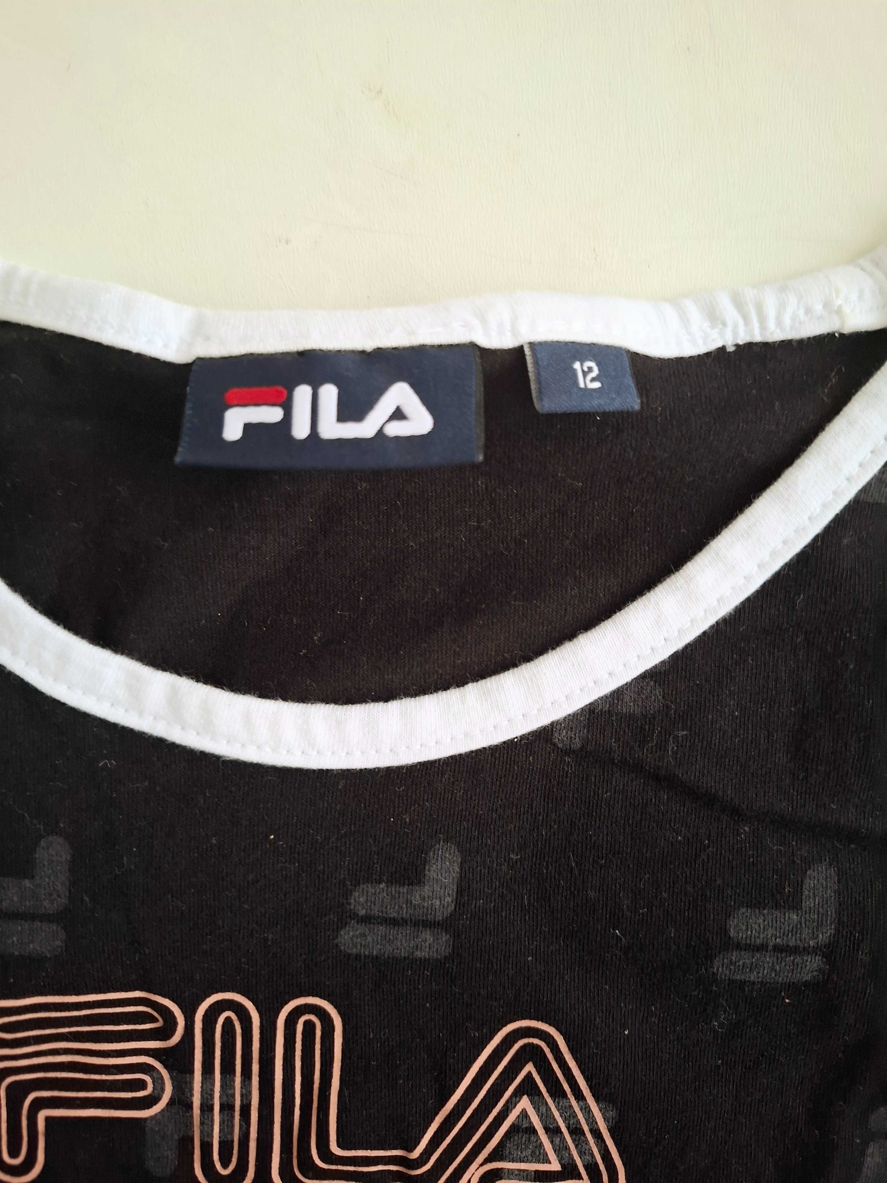Dois tops da Fila para 12 anos