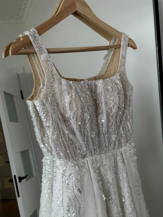Весільна сукня (після хімчистки)