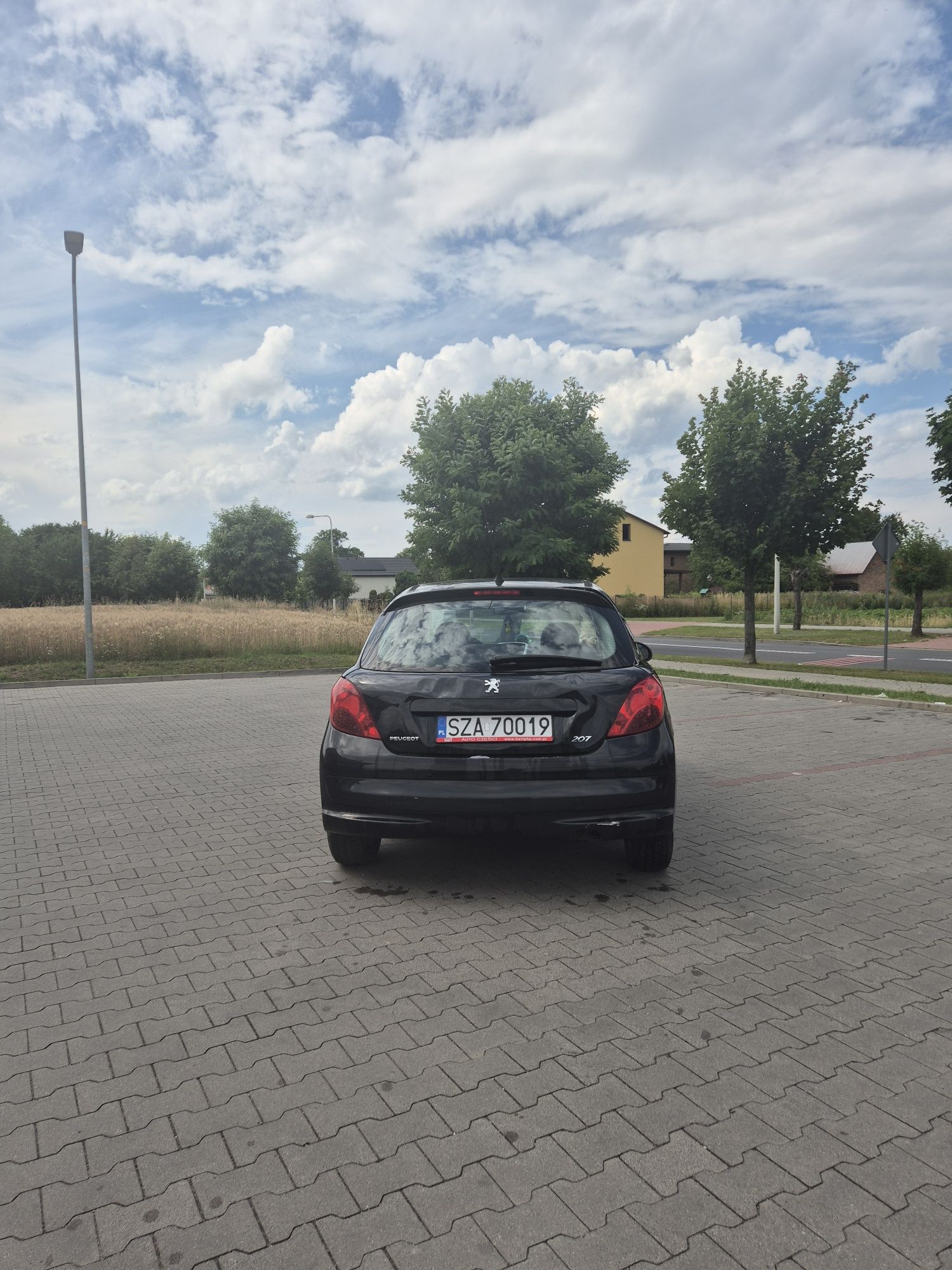 Peugeot 207 1.6hdi 90km
