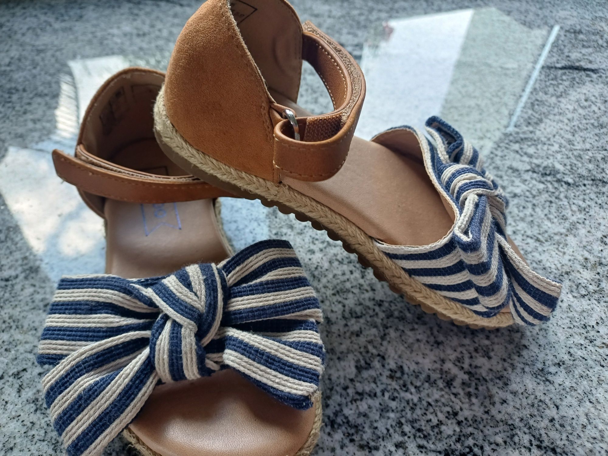 Sandałki espadryle 28r