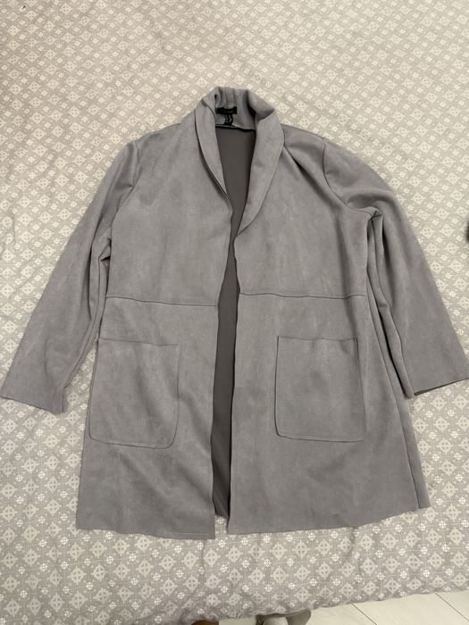 Одян на весну жіночий S-M (накидка-пальтішко)