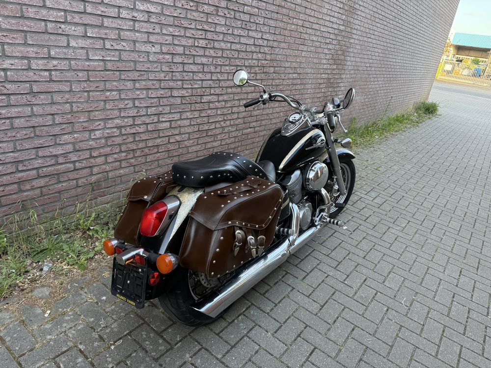 Honda Shadow VT750 ace