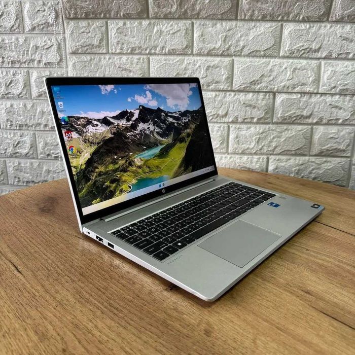 Ультрабук HP ProBook 450 G8/Core i5-1135G7/ 16 GB RAM/ 256 GB SSD