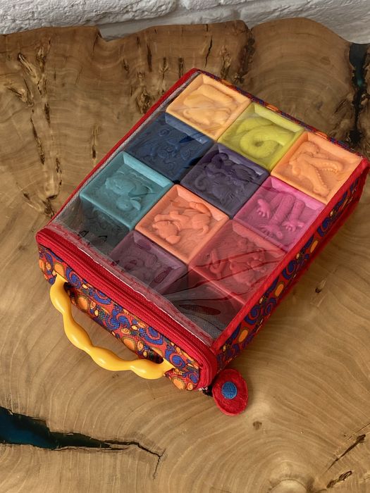 Розвивальні силіковані кубики Battat Полічи-но!)