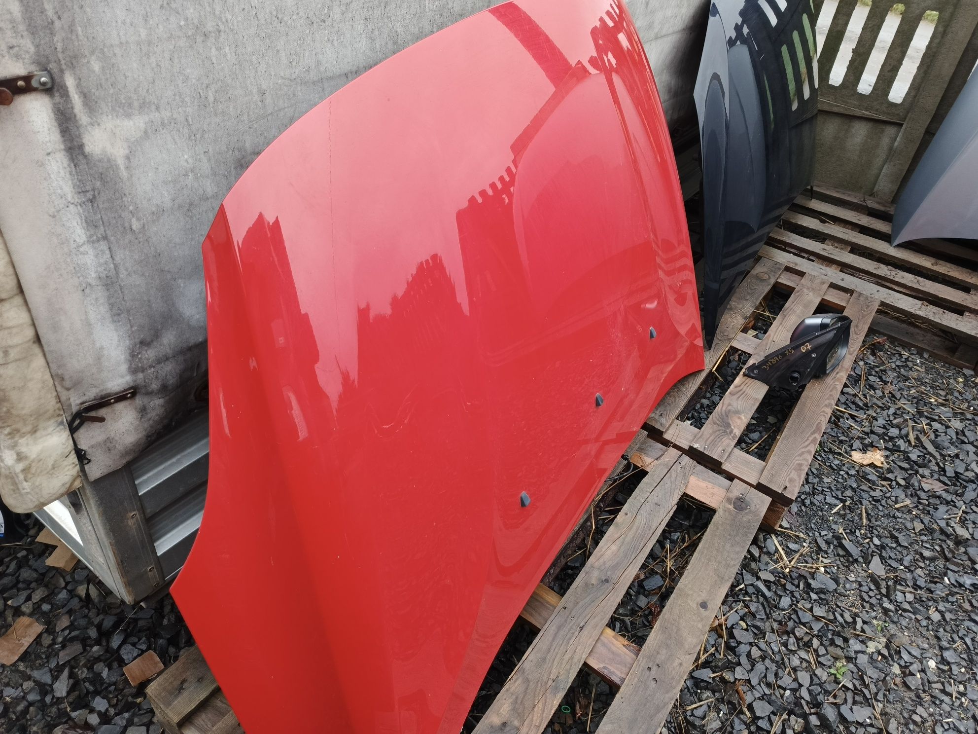 Volvo V40 II maska 614-46